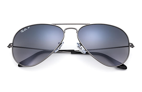 Ray-Ban Aviator Gradient RB 3025 Sunglasses Brand New In Box