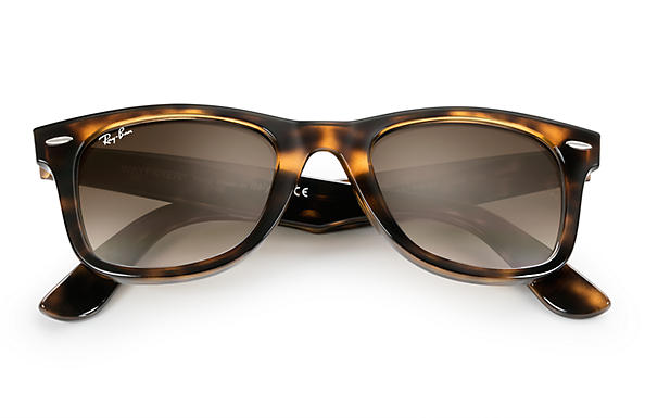 Ray-Ban Wayfarer RB 4340 Sunglasses Brand New In Box